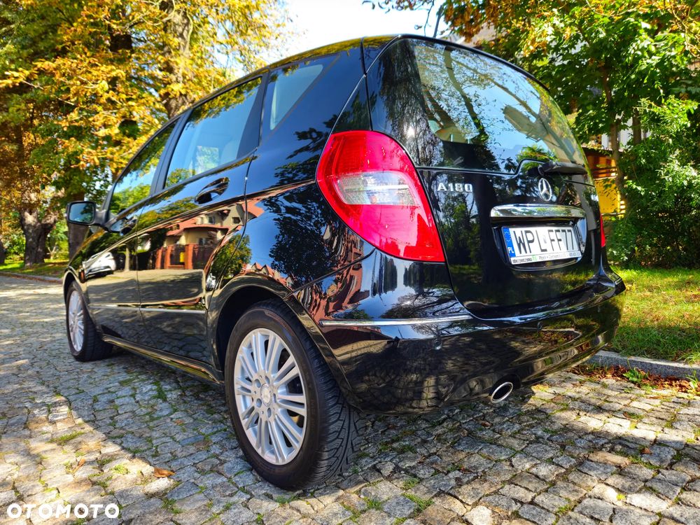 Mercedes-Benz Klasa A 180 CDI Elegance - 15