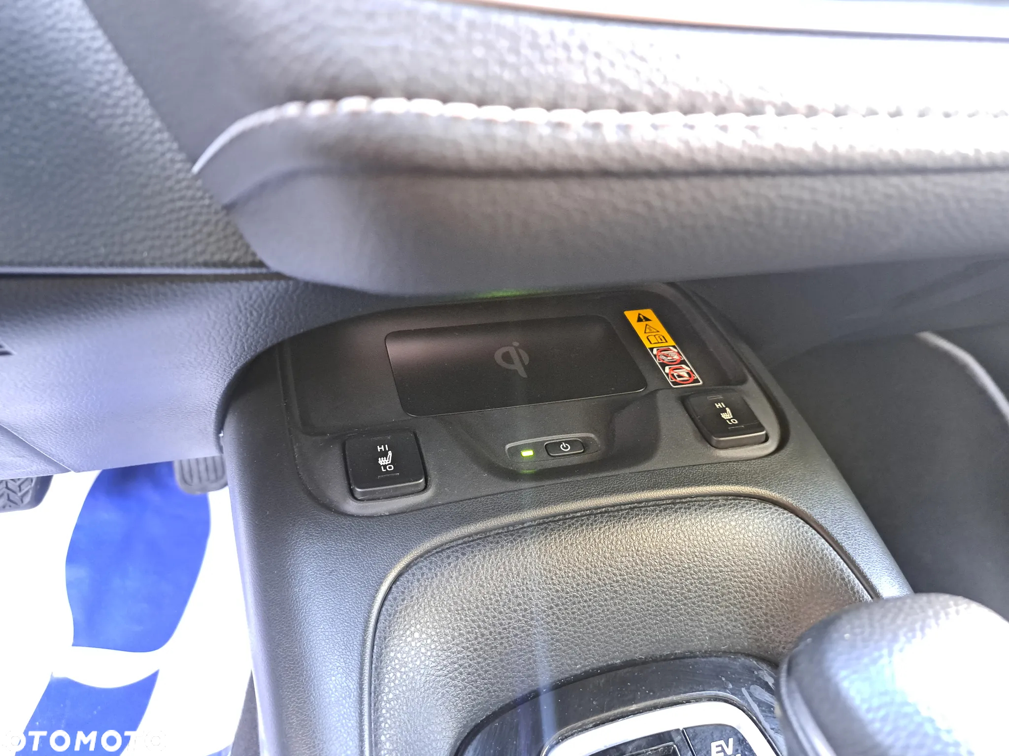 Toyota Corolla 1.8 Hybrid Style - 11