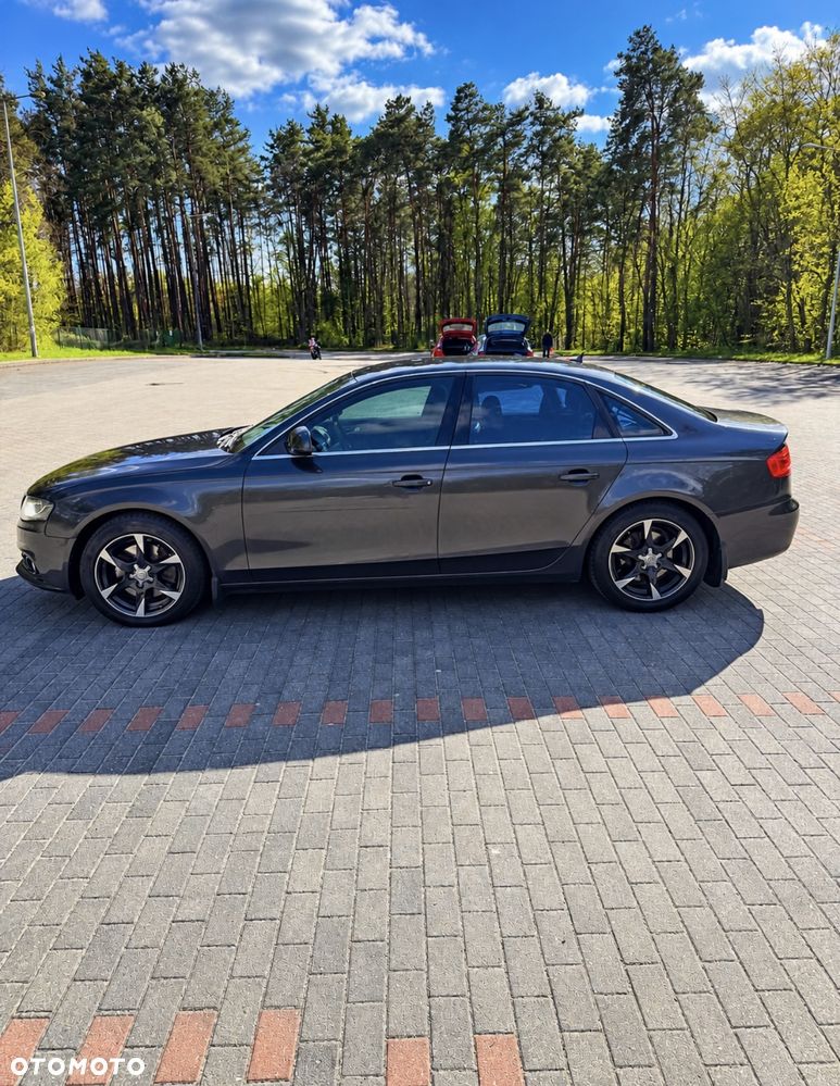 Audi A4 2008 photo 5