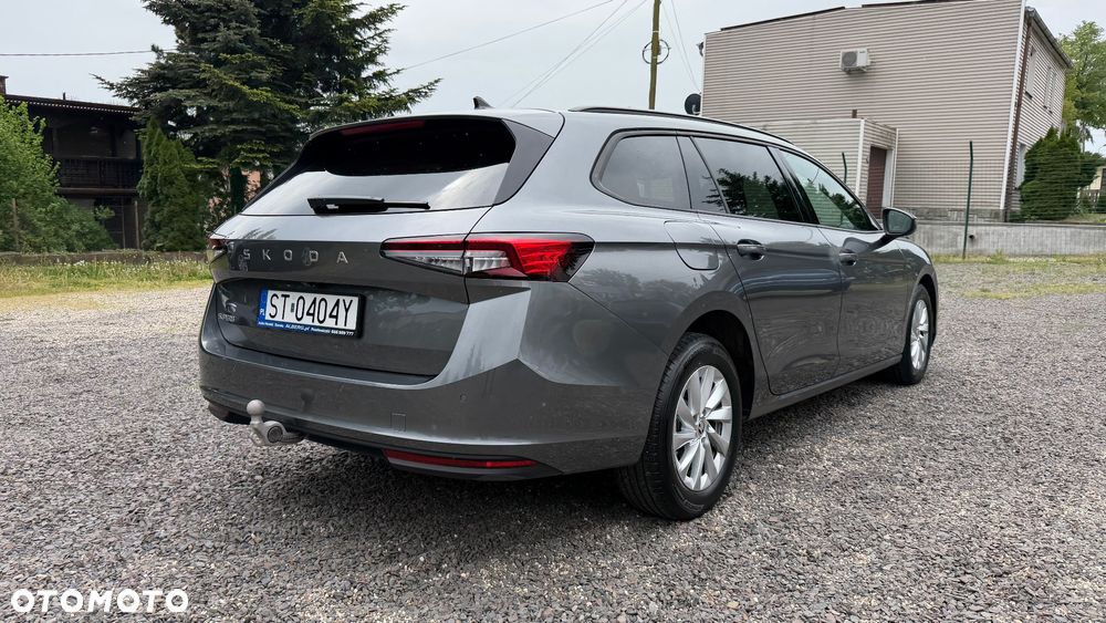 Skoda Superb 2.0 TDI SCR Essence DSG - 16
