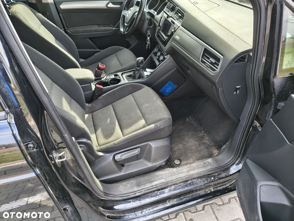 Volkswagen Touran 1.6 TDI SCR (BlueMotion Technology) DSG Comfortline - 5