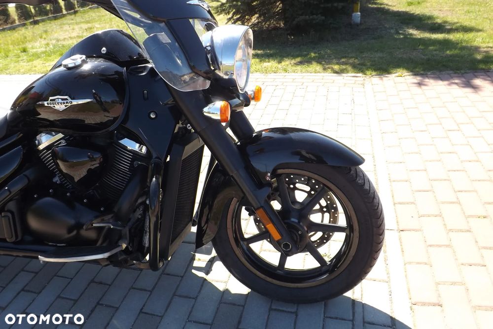 Suzuki VL 1500 Intruder LC - Boulevard C90 - 13