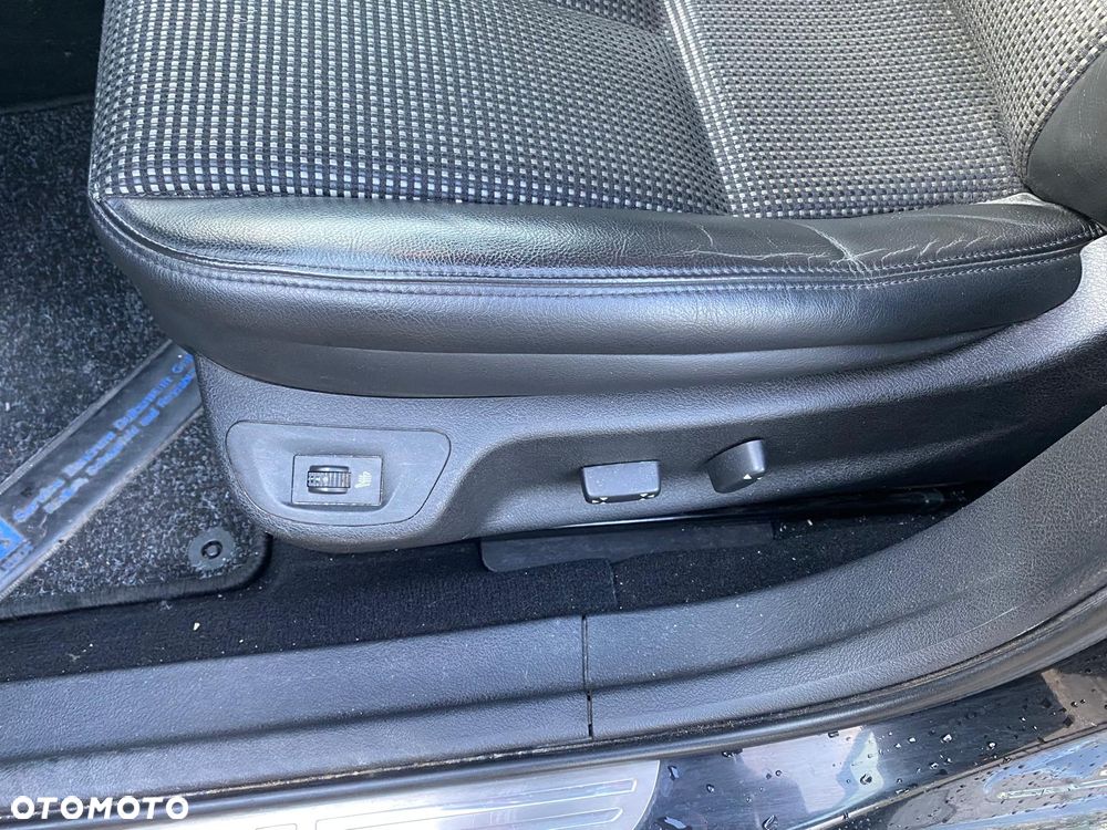 Peugeot 407 135 Premium mit Exklusiv-Paket - 11