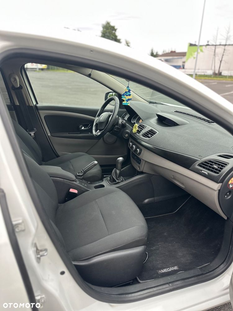 Renault Megane 1.6 16V Style Edition - 6