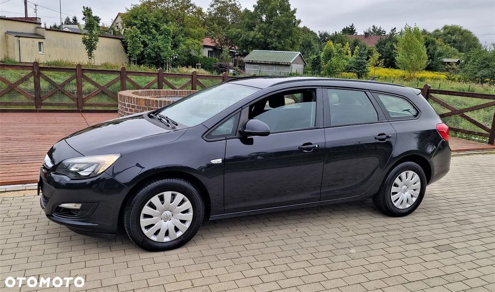 Opel Astra IV 1.6 CDTI Essentia - 6