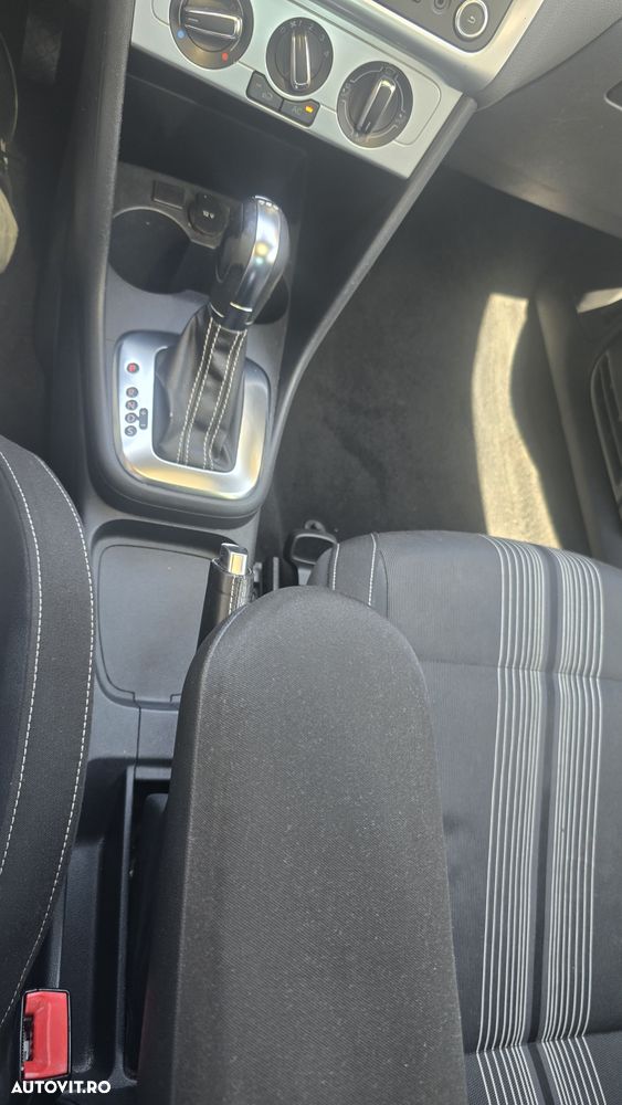 Volkswagen Polo 1.4 DSG Highline - 10