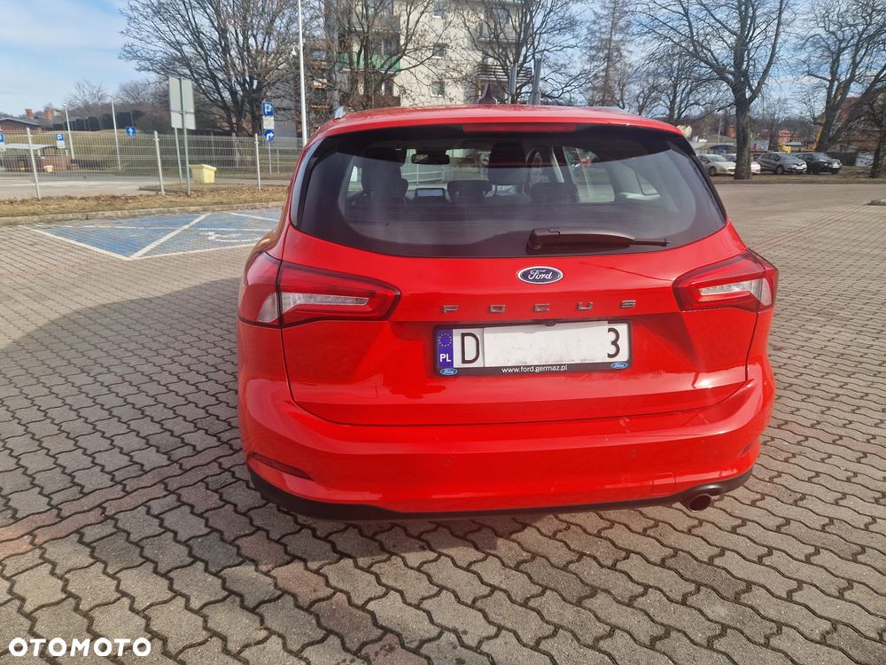 Ford Focus 1.0 EcoBoost Titanium - 6