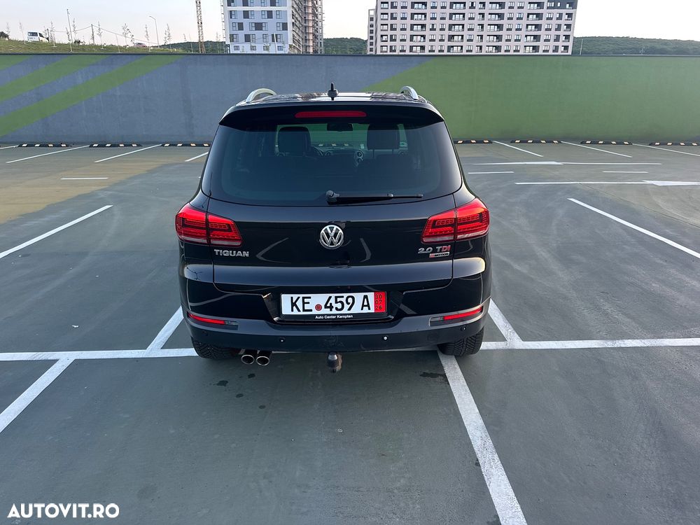 Volkswagen Tiguan 2.0 TDI SCR 4MOTION BlueMotion Technology DSG Lounge Sport & Style - 8
