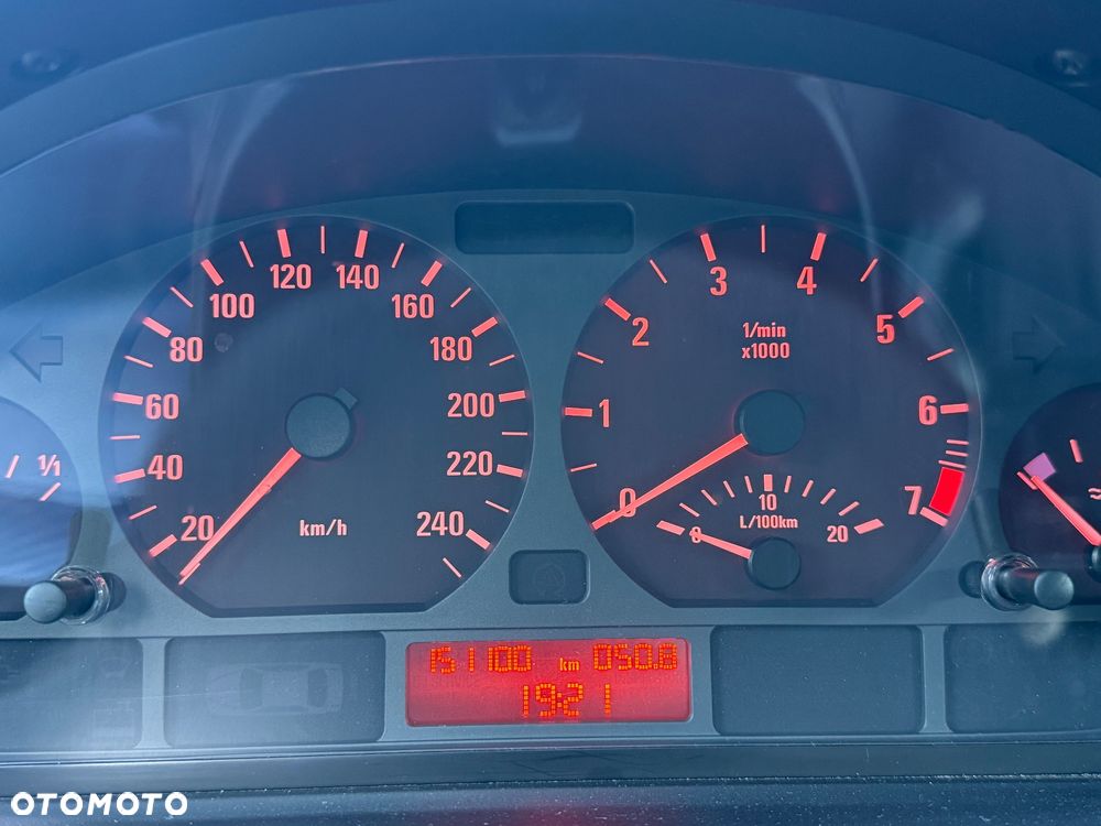 BMW Seria 3 - 15