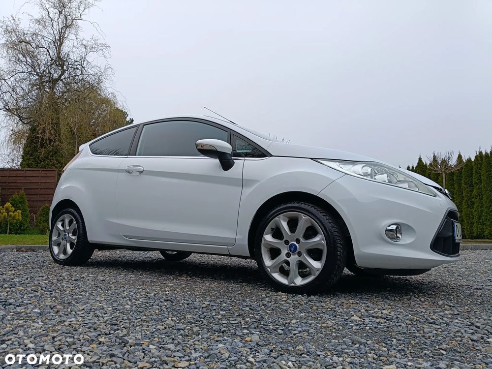 Ford Fiesta - 31