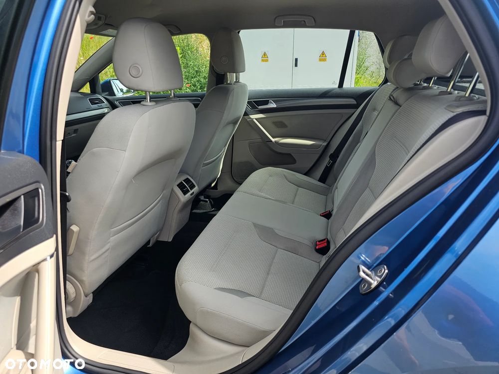 Volkswagen Golf 1.2 TSI BlueMotion Technology Trendline - 12
