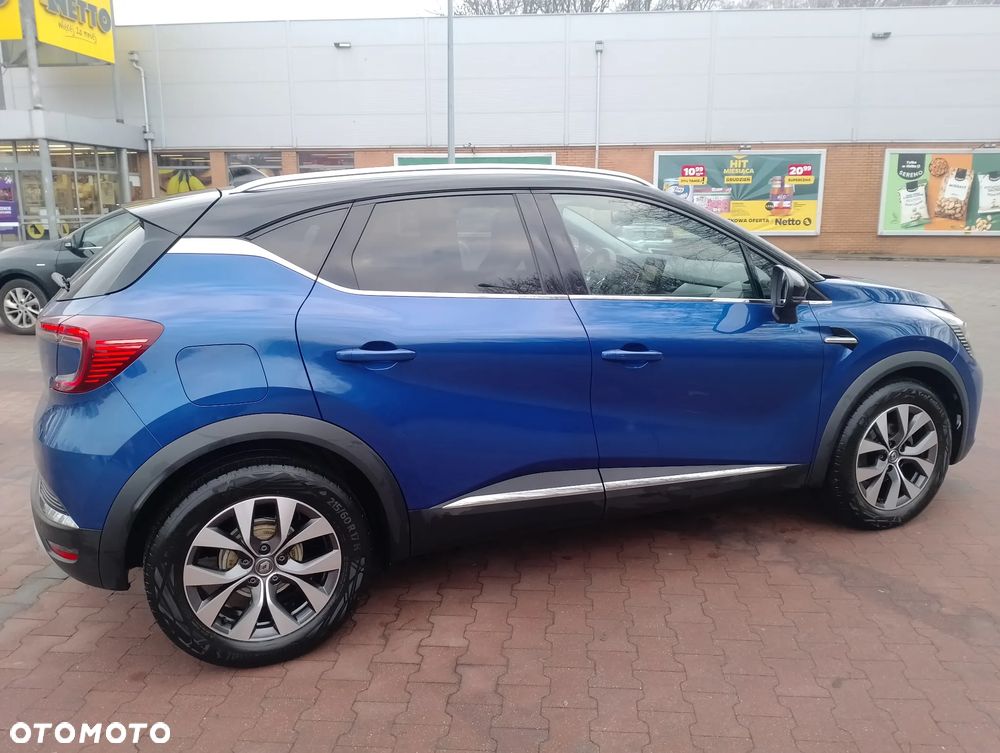 Renault Captur - 36