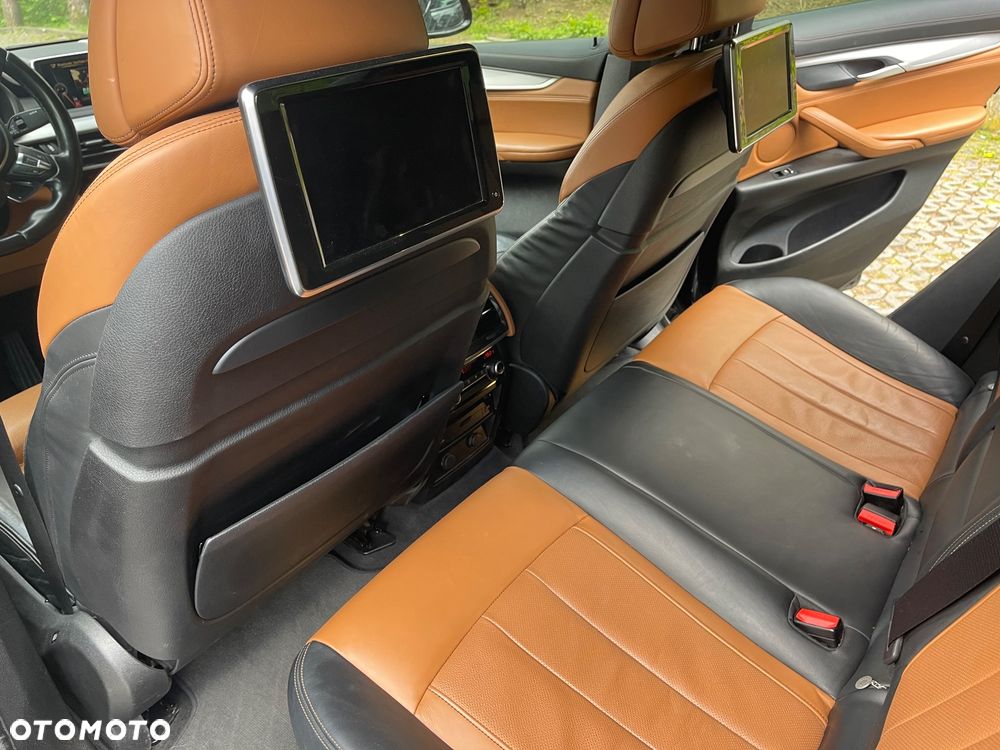 BMW X6 xDrive30d - 13