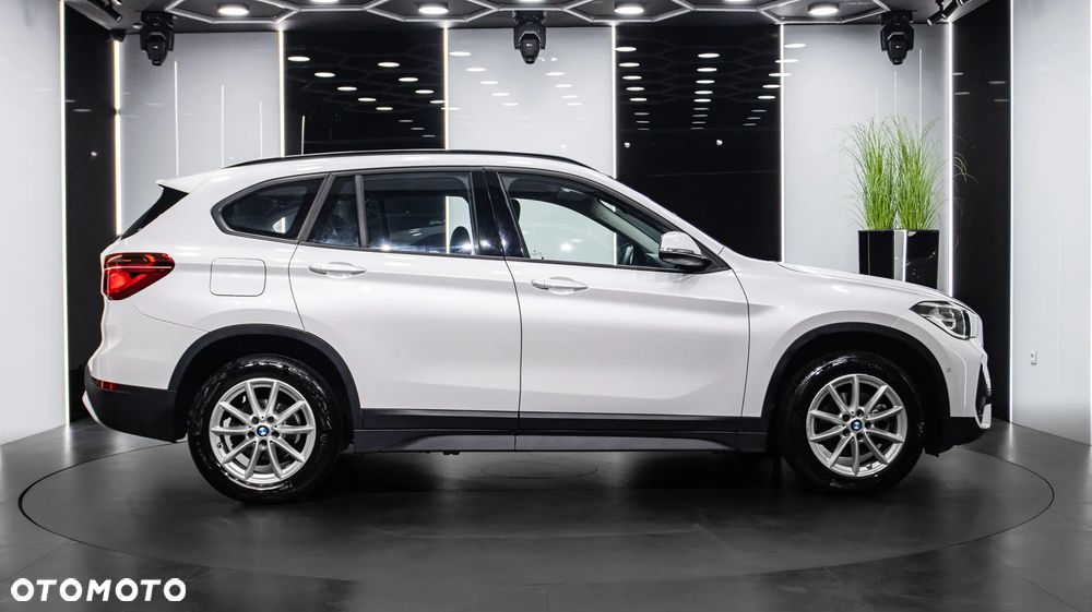 BMW X1 sDrive18i - 8