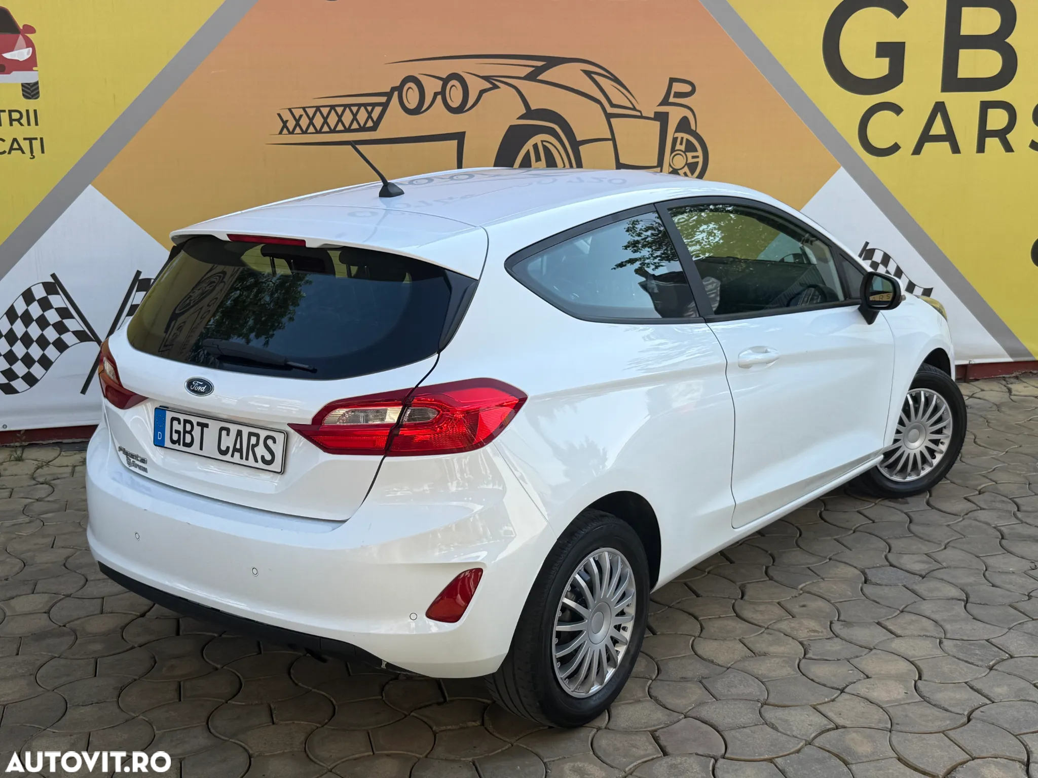 Ford Fiesta 1.1 Trend - 9