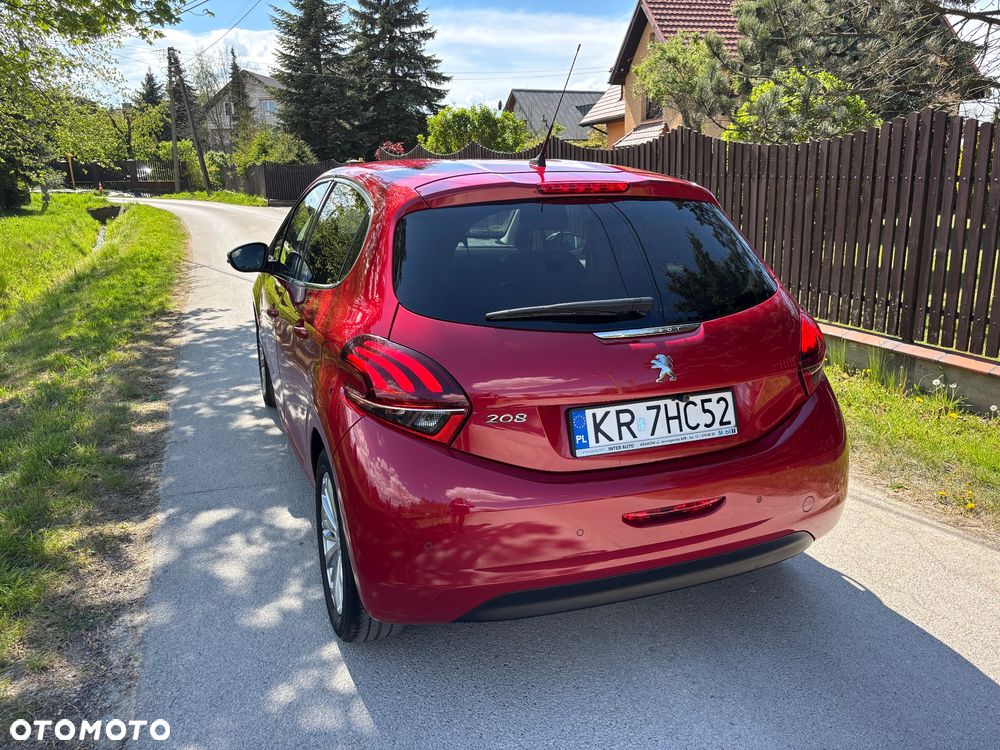 Peugeot 208 1.2 PureTech Allure - 4