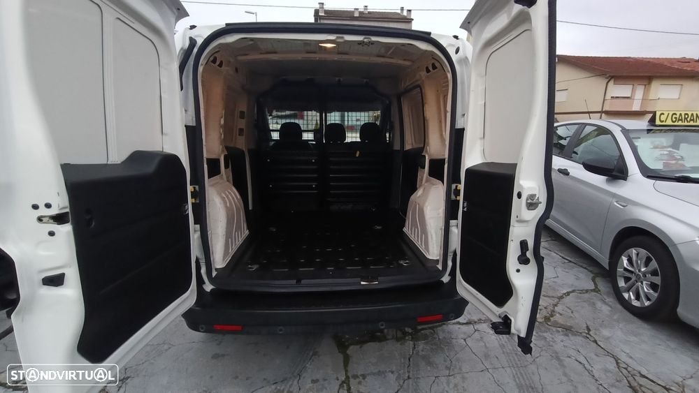 Fiat Doblo Combi 1.3 Multijet - 23