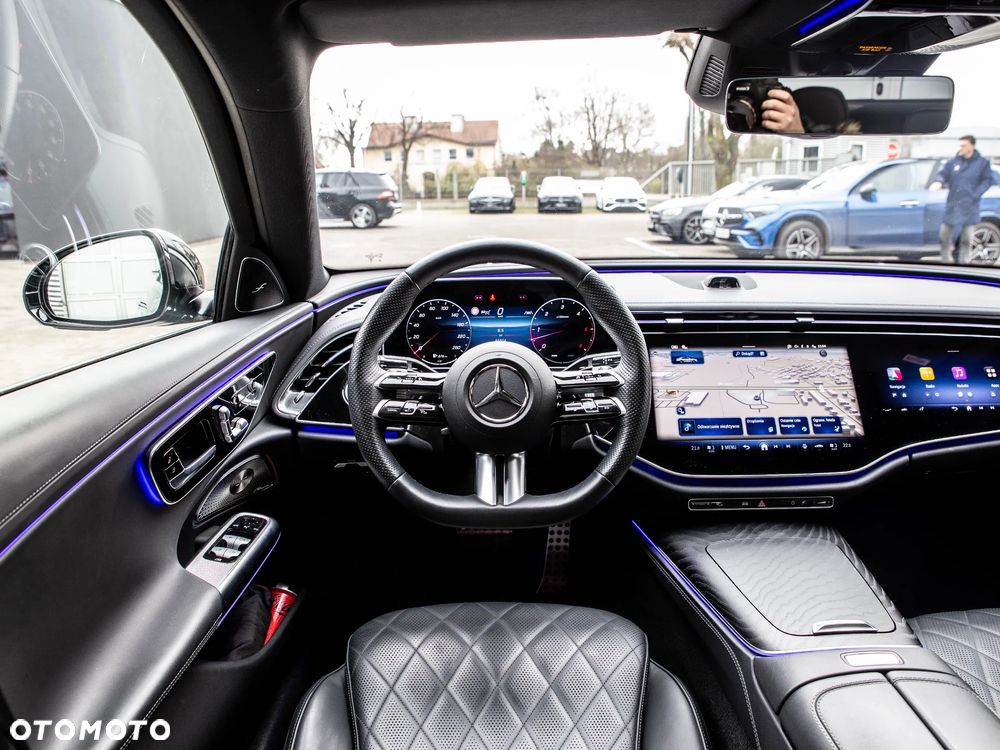 Mercedes-Benz Klasa E 450 d mHEV 4-Matic AMG 9G-Tronic - 11