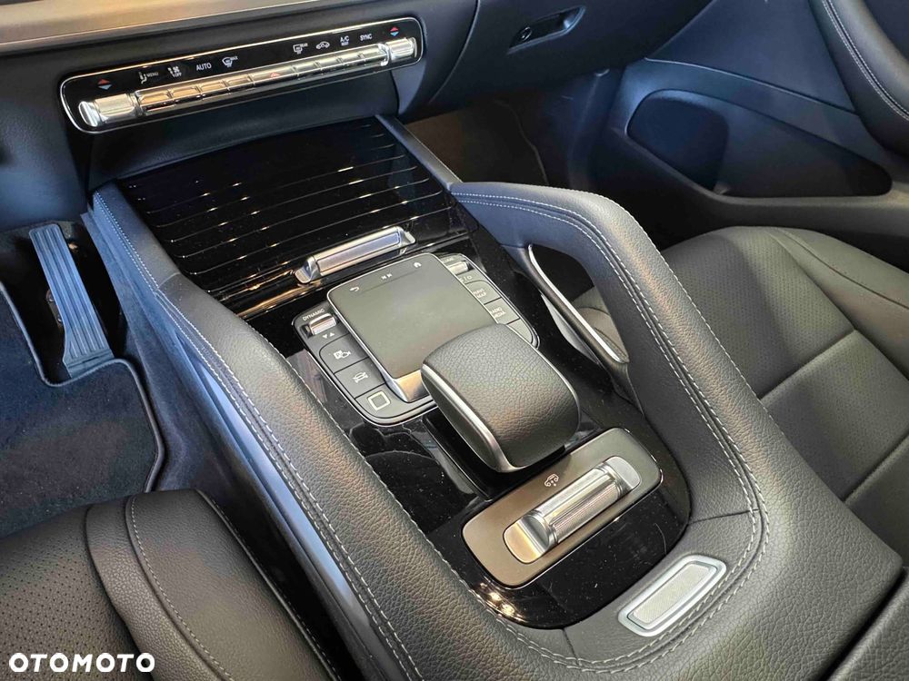 Mercedes-Benz GLE - 21