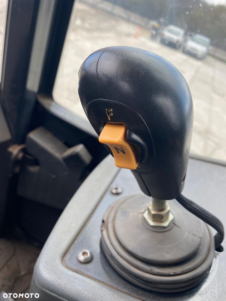 Caterpillar 924G / Ładowarka Kołowa - 29