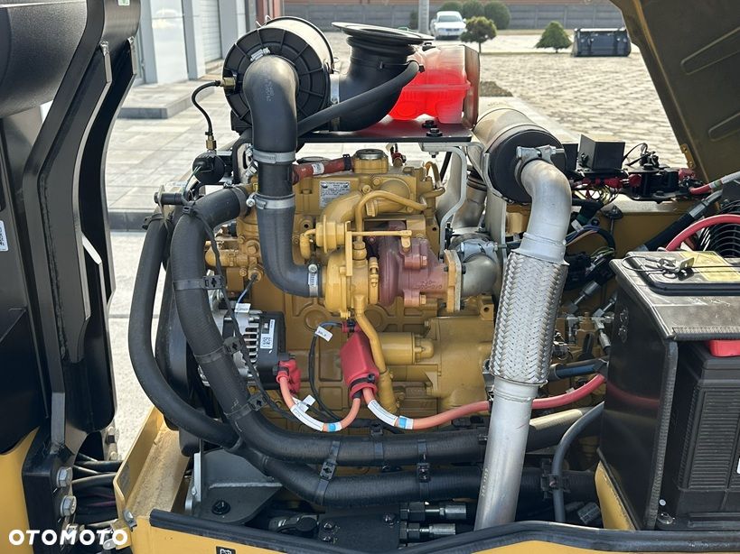 Caterpillar CB 2.7 GC - 18