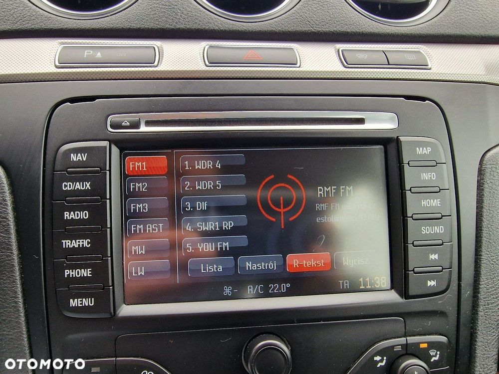 Ford S-Max 2.0 TDCi DPF Champions Edition - 29
