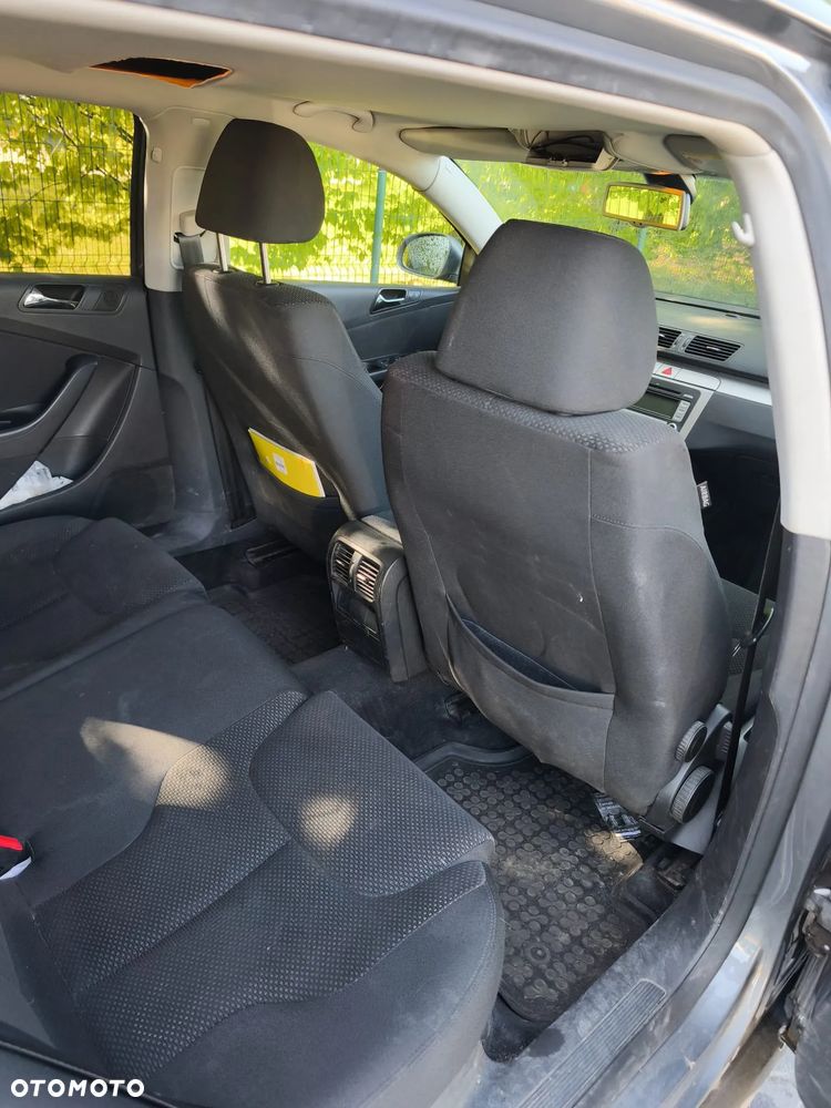 Volkswagen Passat 2.0 TDI 4Mot Comfortline - 2