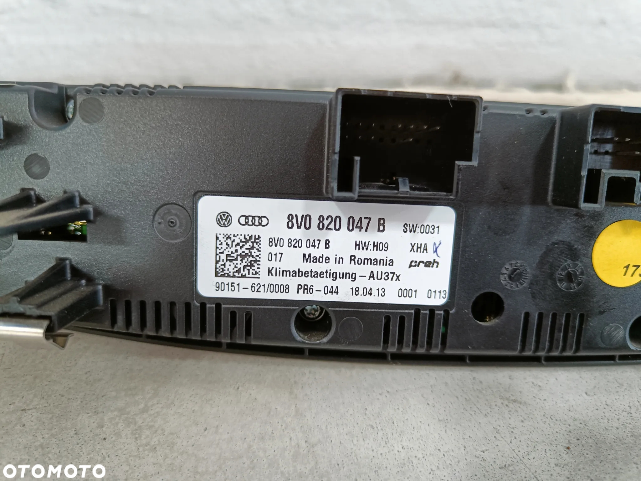 Panel Klimatyzacji Audi A3 S3 8V Przełącznik 8V0820047B - 8