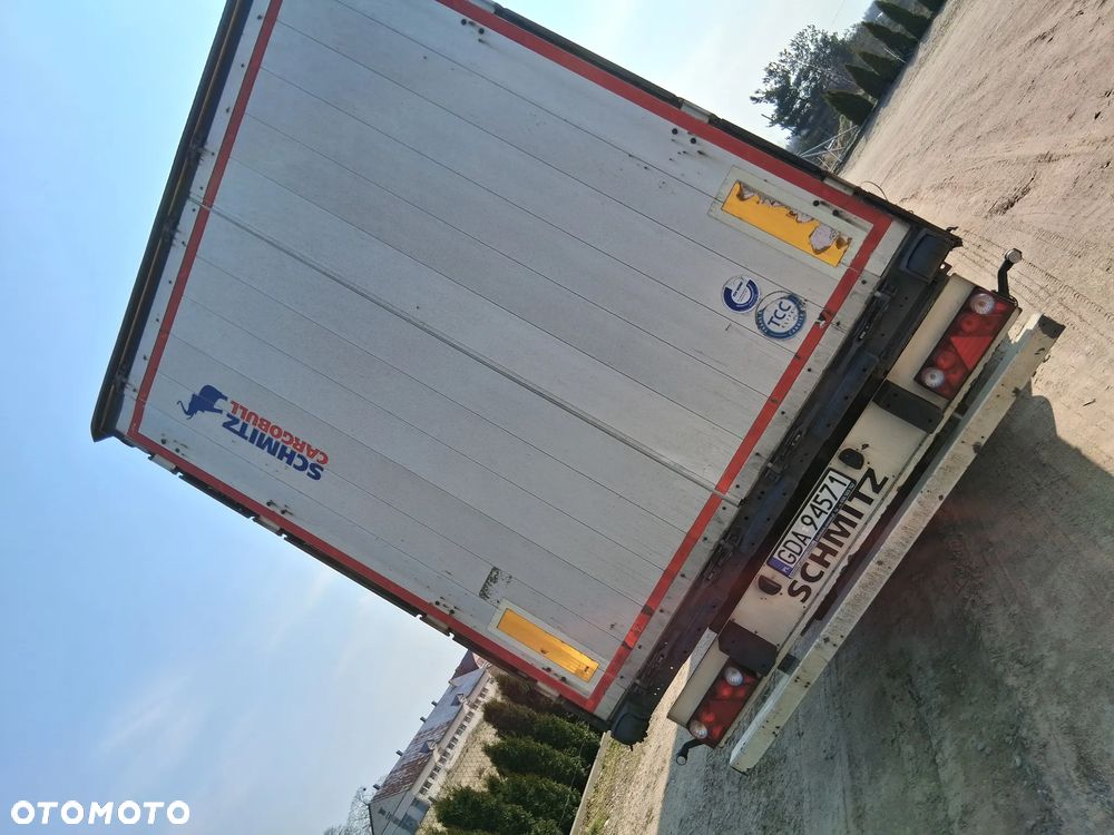 Inny Schmitz Cargobull - 4