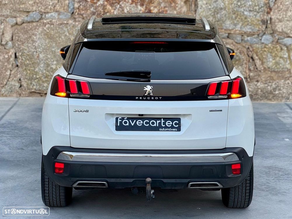 Peugeot 3008 1.2 PureTech Allure EAT6 - 20