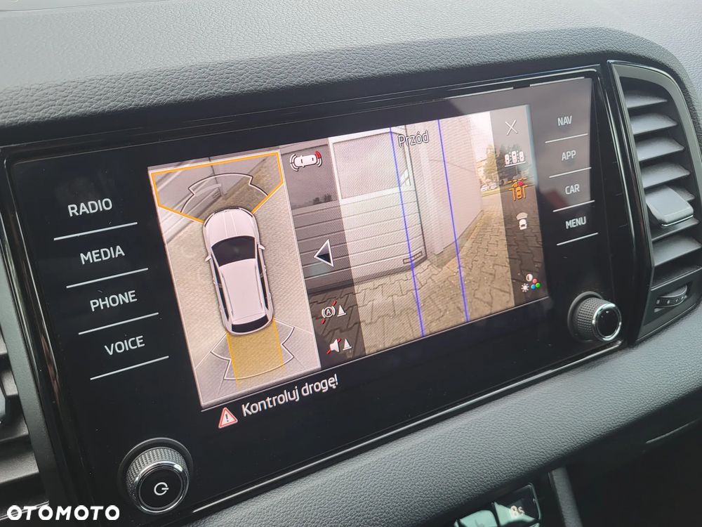 Skoda Karoq 1.5 TSI ACT 4x2 Sportline DSG - 25