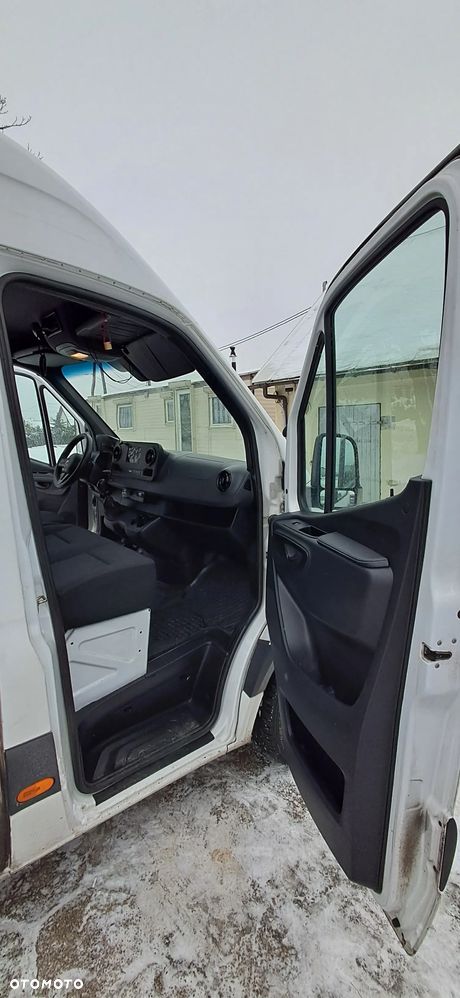 Mercedes-Benz SPRINTER - 19