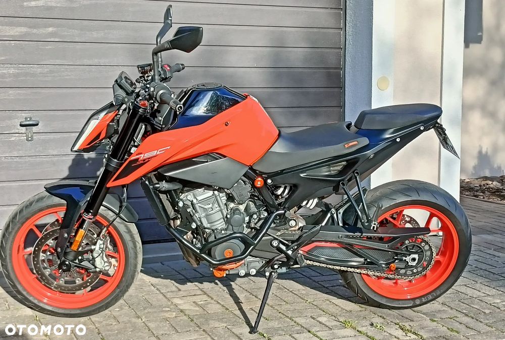 KTM Duke - 4