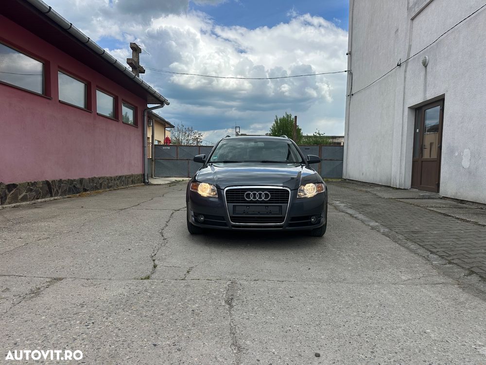 Audi A4 Avant 2.0 TDI - 1
