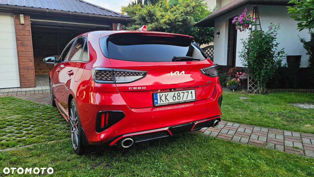 Kia Ceed - 9