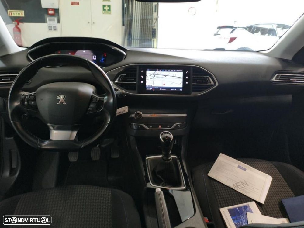 Peugeot 308 SW 1.5 BlueHDi Style - 4