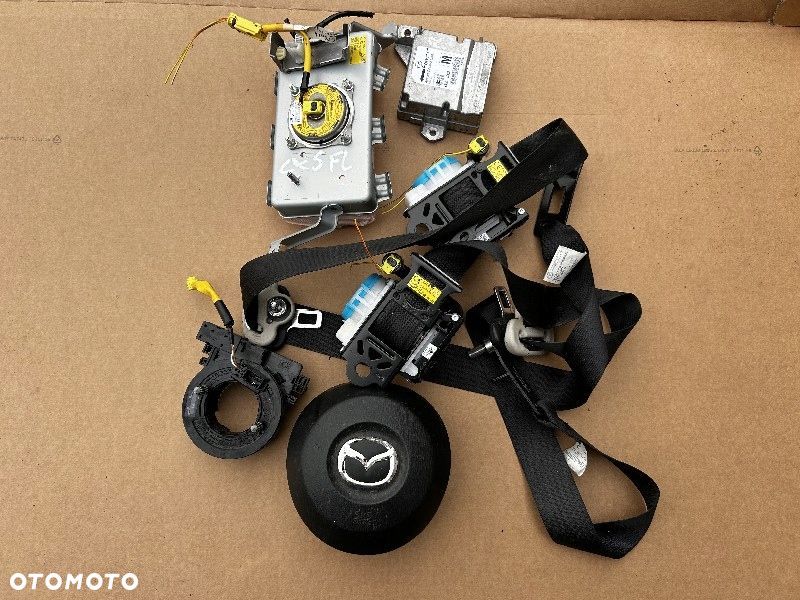 PODUSZKI PASY ZESTAW MAZDA cx5 13-16R - 1