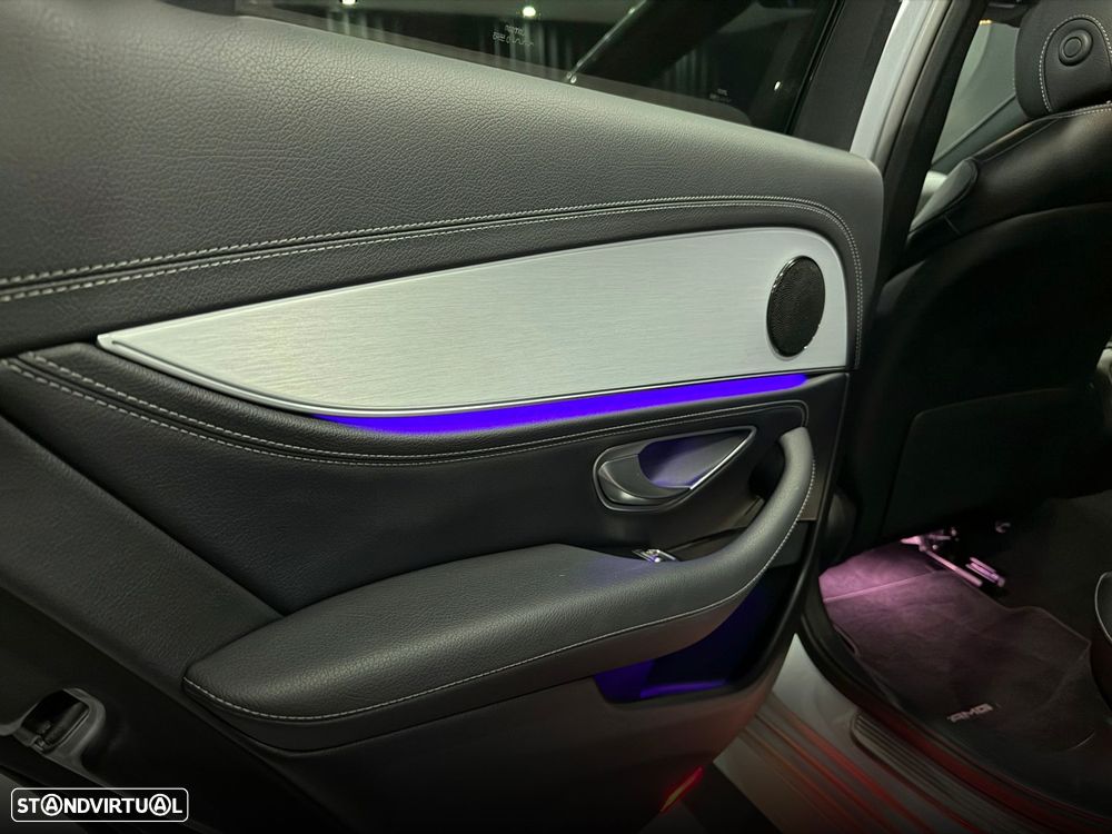 Mercedes-Benz E 300 9G-TRONIC AMG Line - 34