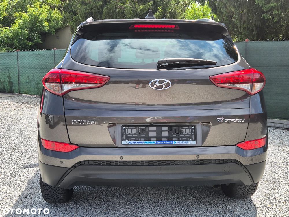Hyundai Tucson blue 1.7 CRDi 2WD Style - 10