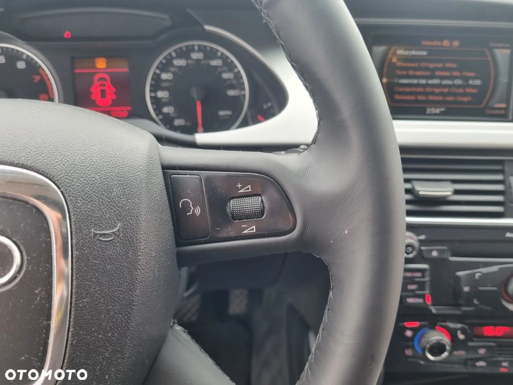 Audi A4 Avant 2.0 TFSI quattro S tronic S line Sportpaket - 15