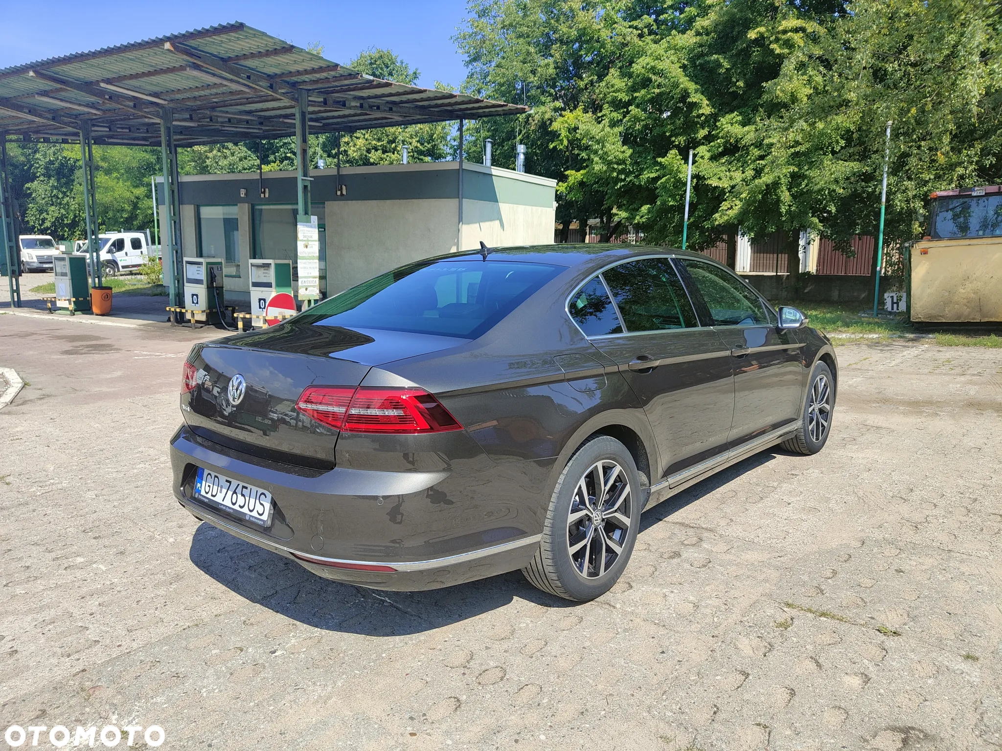Volkswagen Passat 2.0 TDI SCR Comfortline DSG - 4