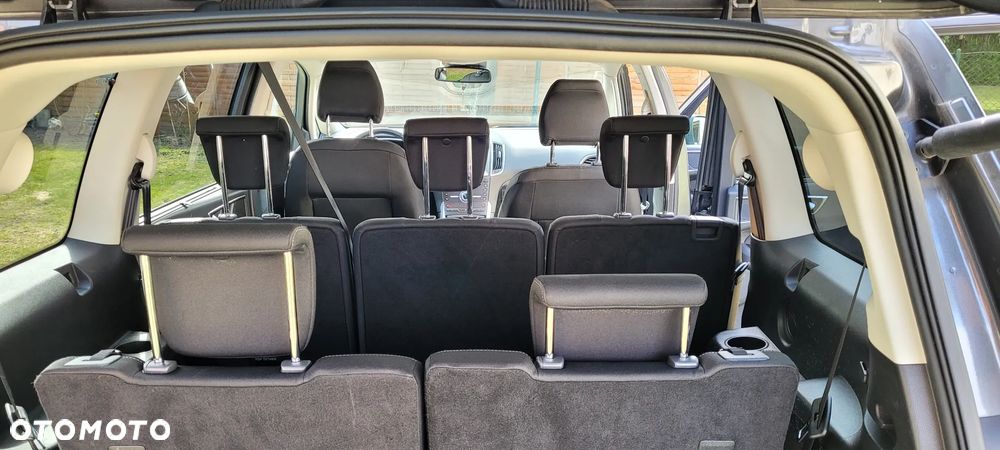 Ford Galaxy 2.0 EcoBlue 4WD Titanium - 9