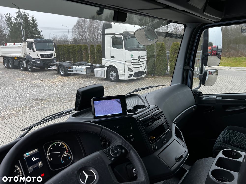 Mercedes-Benz ATEGO - 28