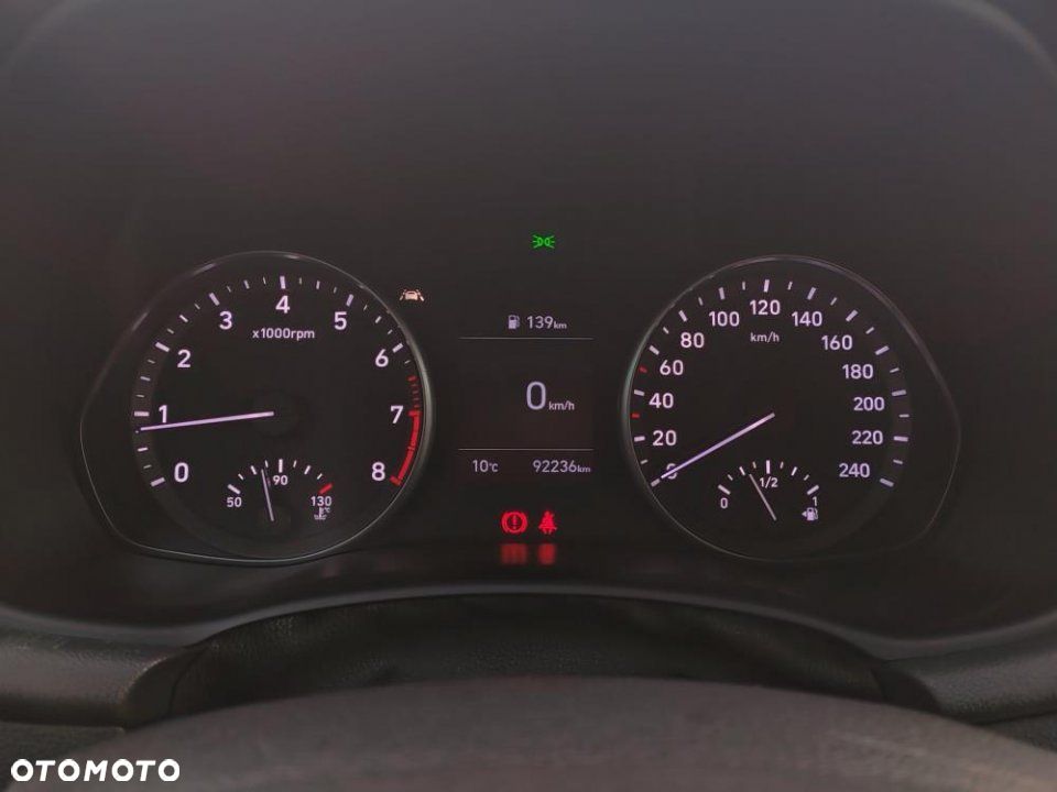 Hyundai i30 1.5 DPI Classic + - 23