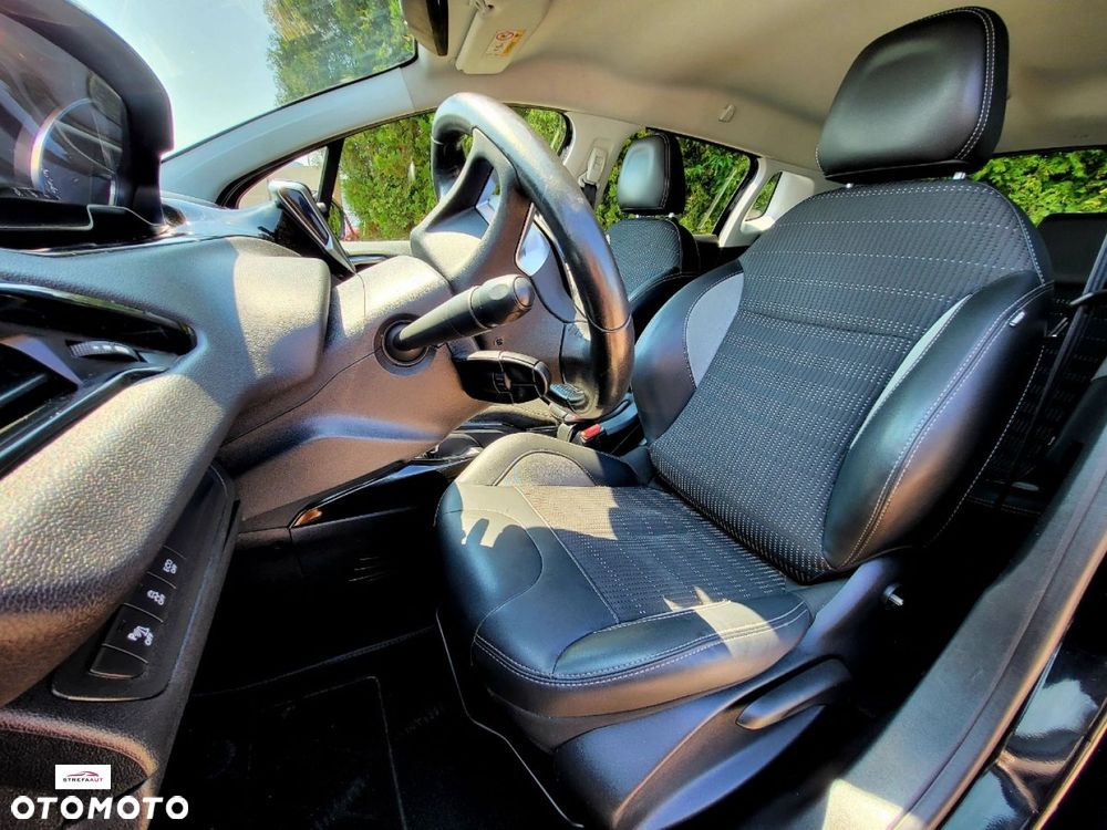 Peugeot 2008 - 5