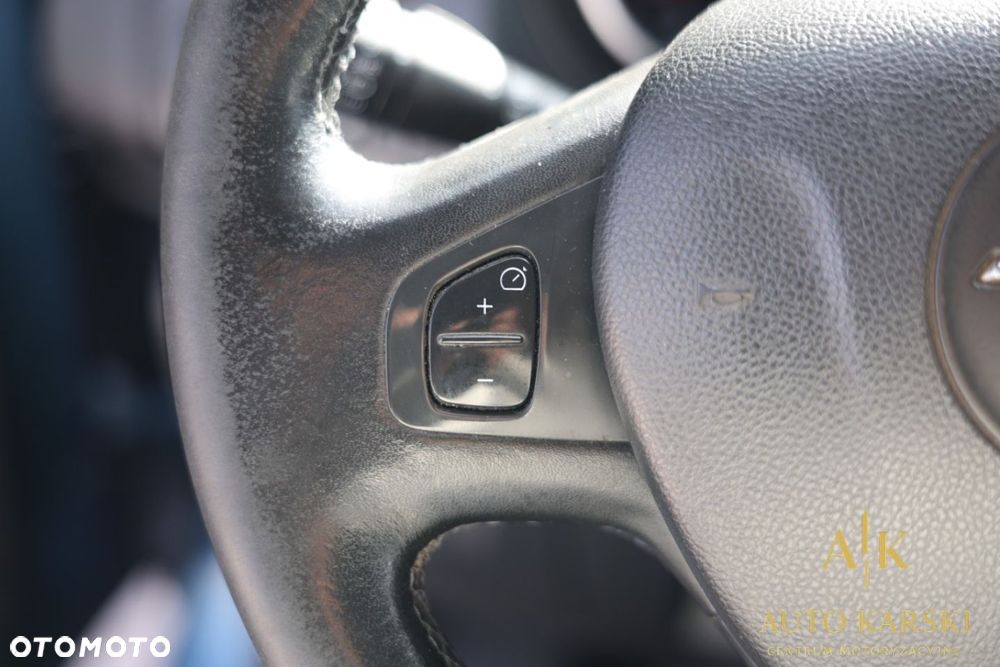 Opel Vivaro - 22