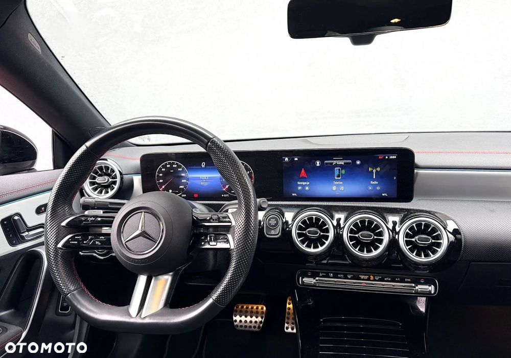 Mercedes-Benz CLA 200 AMG Line 7G-DCT - 18