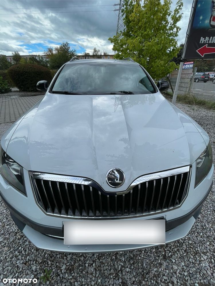 Skoda Superb 2.0 TDI 4x4 Ambition - 9