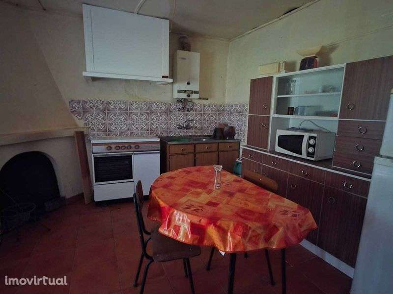 Monte Alentejano na Freguesia de São Domingos, Santiago do Cacém - Grande imagem: 4/12