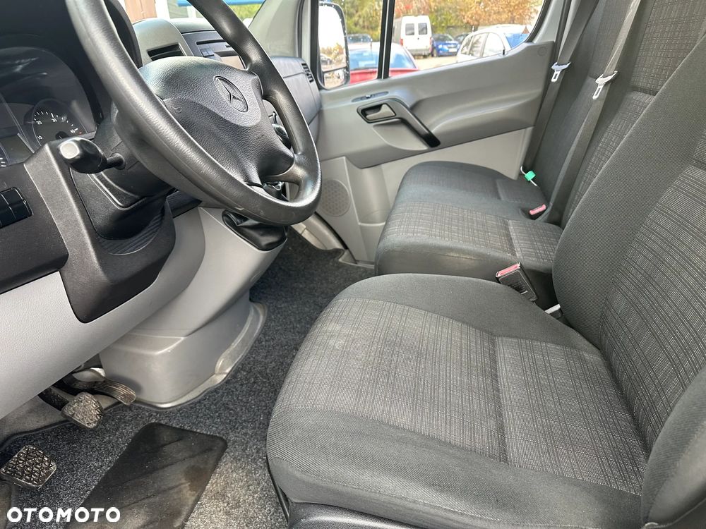 Mercedes-Benz Sprinter 311 - 13